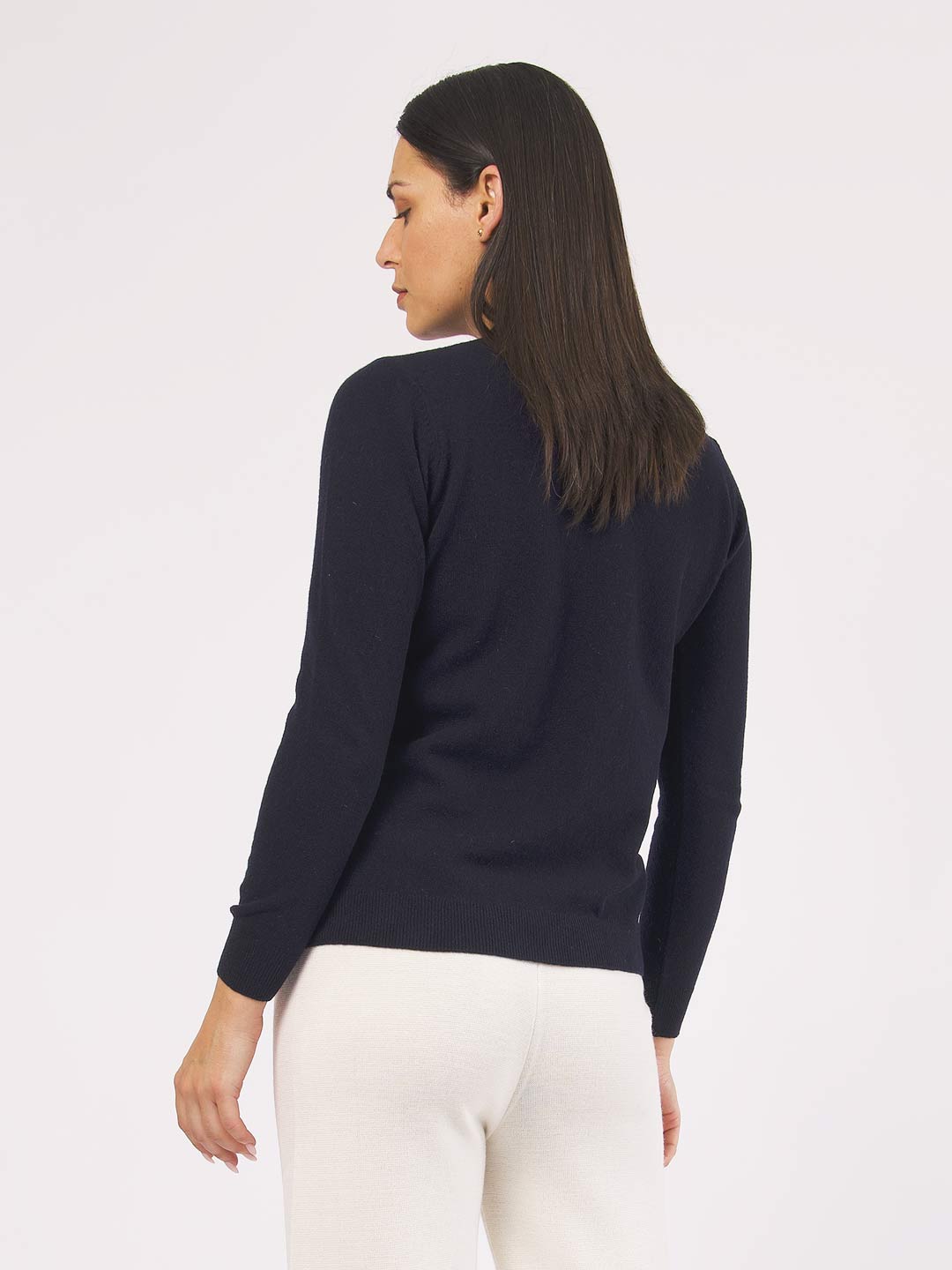 Camisolas de Malha Achega - Camisola de malha para senhora em lambswool com decorte redondo na cor azul marinho