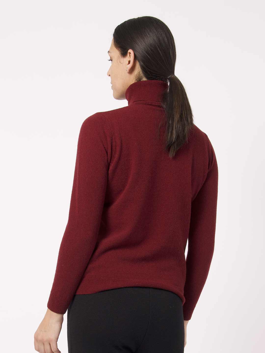Camisolas de Malha Achega - Camisola de gola alta em lambswool na cor bordeaux