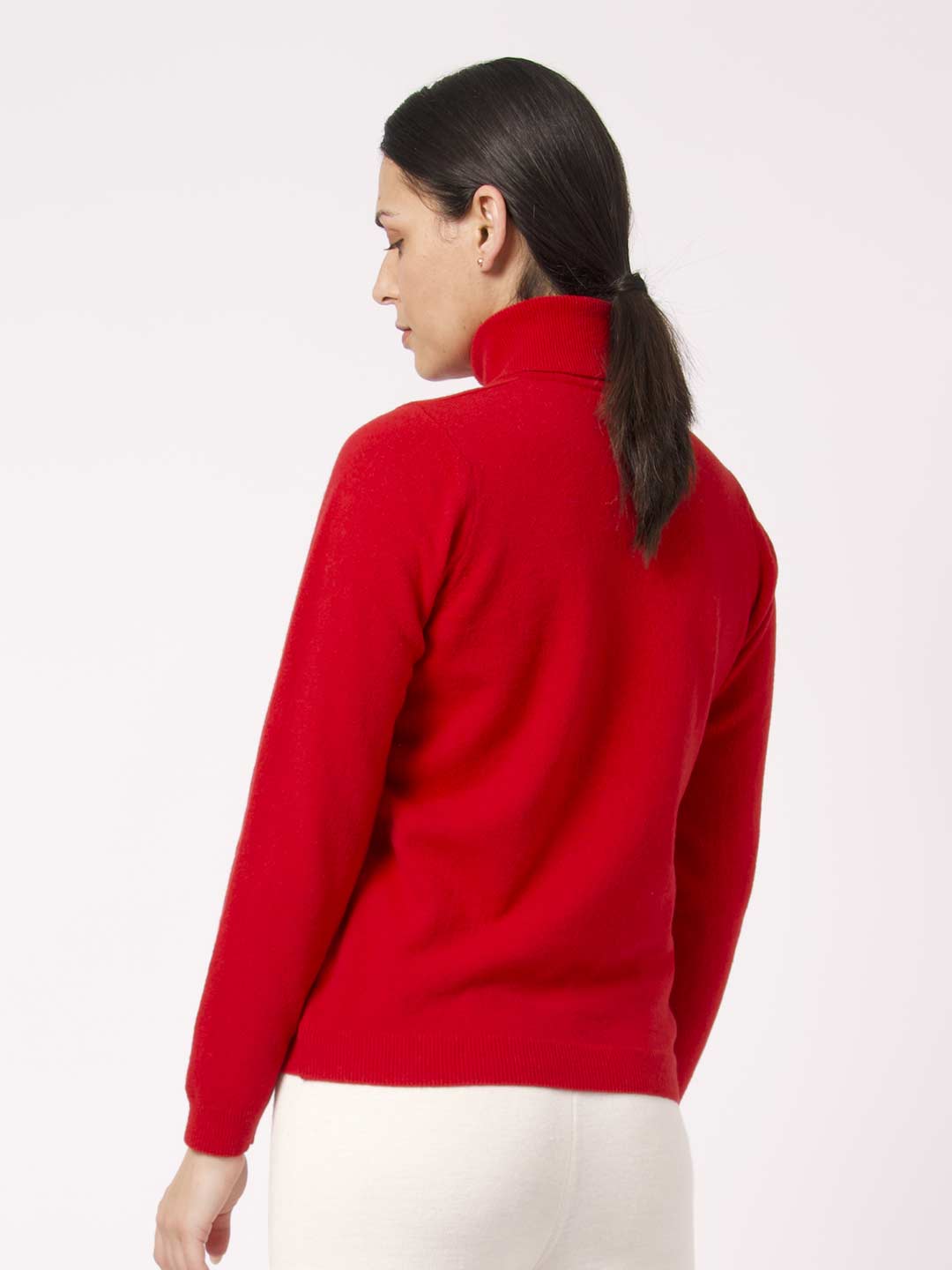 Camisolas de Malha Achega - Camisola de gola alta em lambswool na cor vermelho