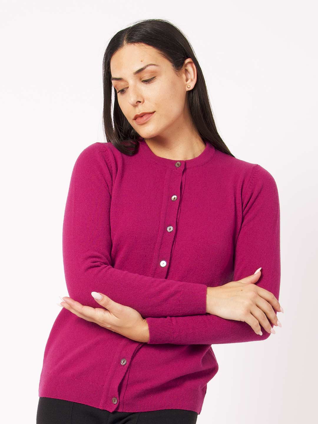 Casacos de Malha Achega - Casaco feminino rosa carmim em lambswool com decote redondo e botões