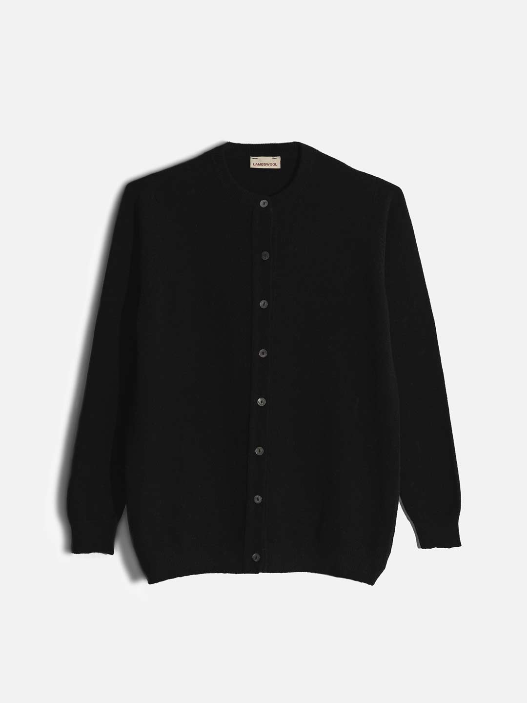 Casacos de Malha Achega - Casaco feminino preto em lambswool com decote redondo e botões