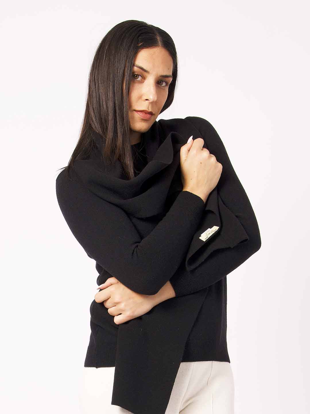 Achega Scarves - Black Lambswool Scarf