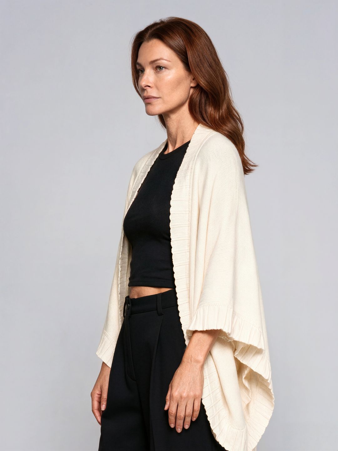Xaile de Bico com Folho em Lambswool — Branco Pérola