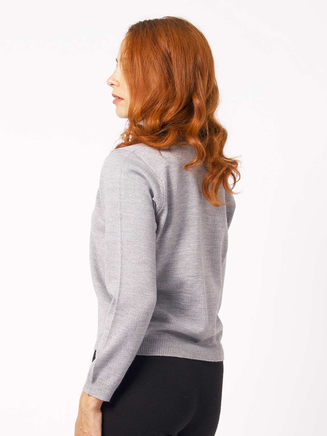 Camisolas de Malha Achega - Camisola feminina em lã merino com gola alta na cor cinza