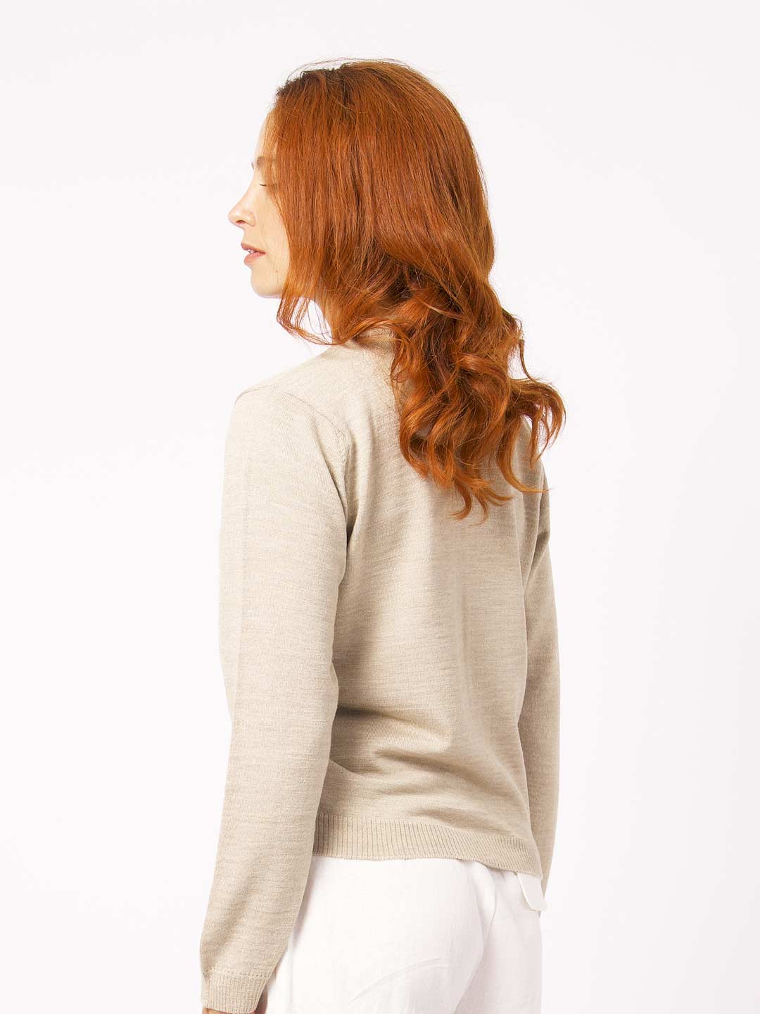 Achega Knitwear Cardigan - Women's sand Cardigan in merino wool with v-neck and buttons