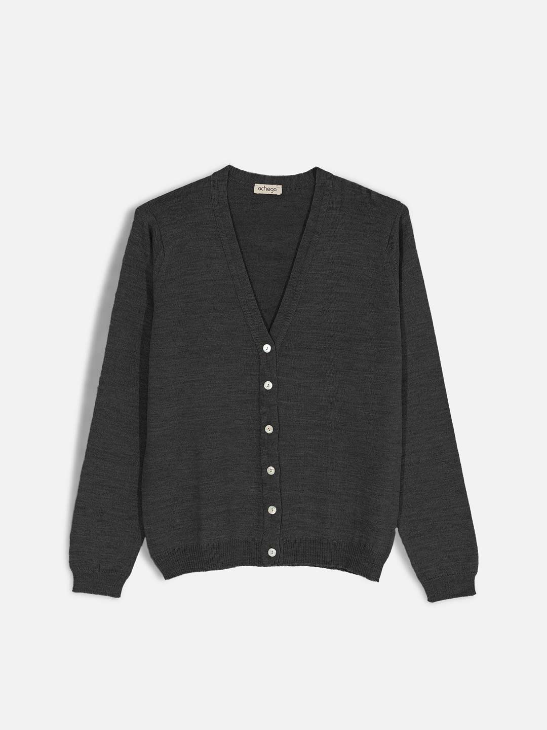 Casacos de Malha Achega - Casaco feminino cinzento em lã merino com decote em v e botões