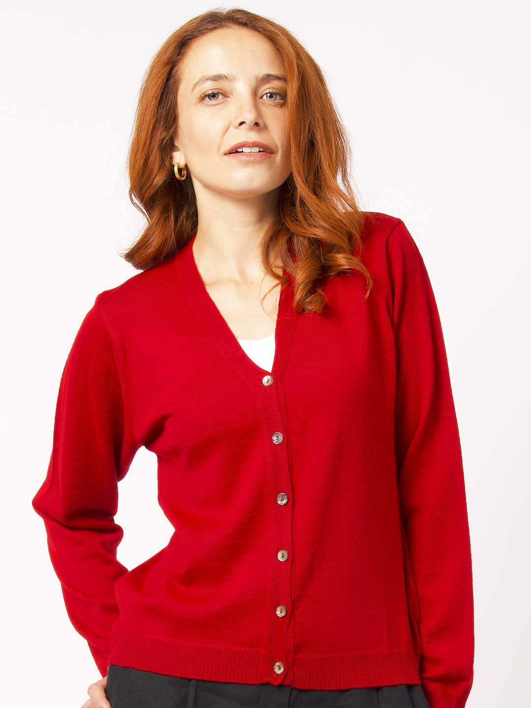 Achega Knitted Cardigan - Women's red Cardigan in merino wool with v-neck and buttons