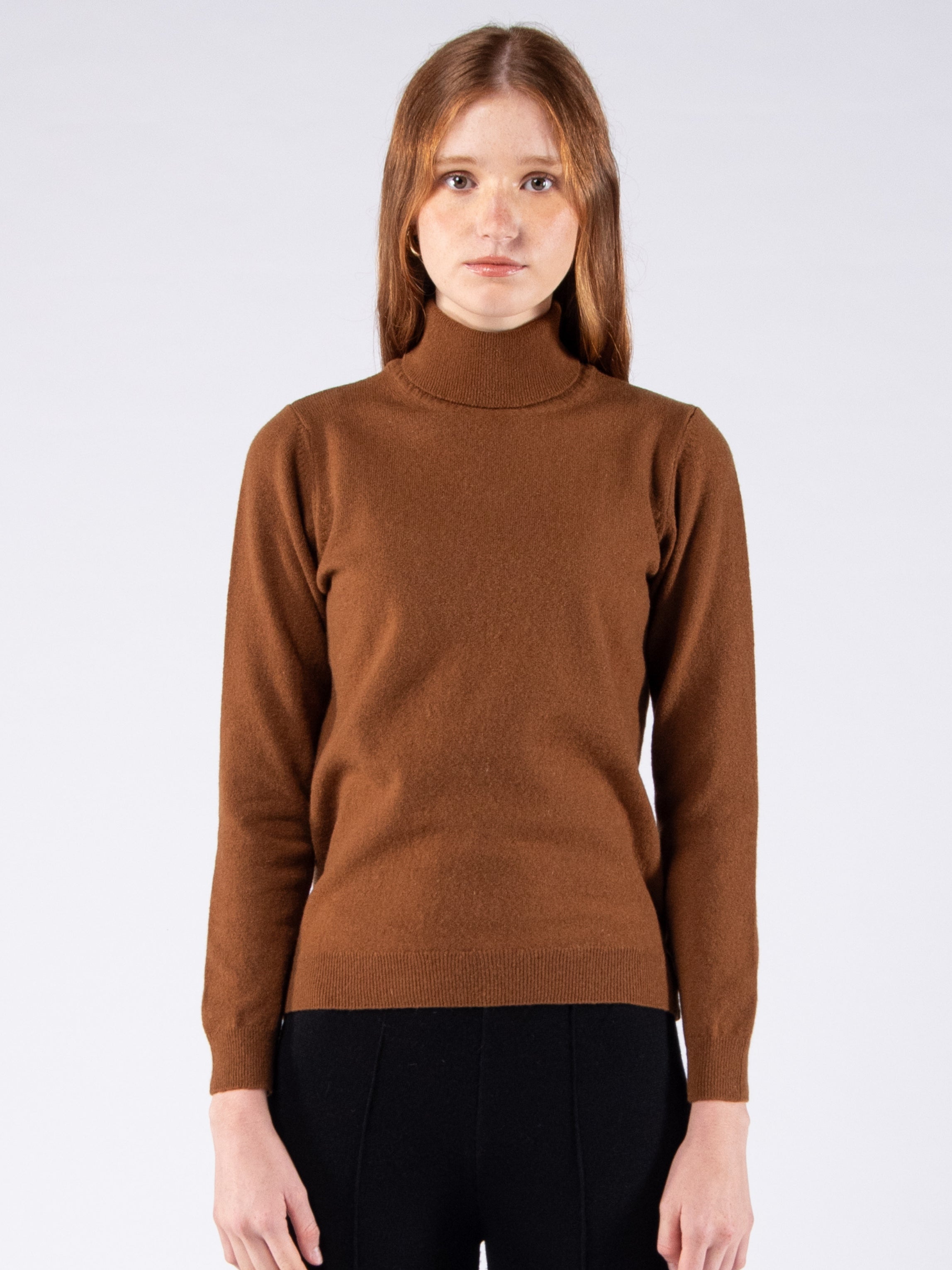 Blusa de Gola Alta em Lambswool - Charuto