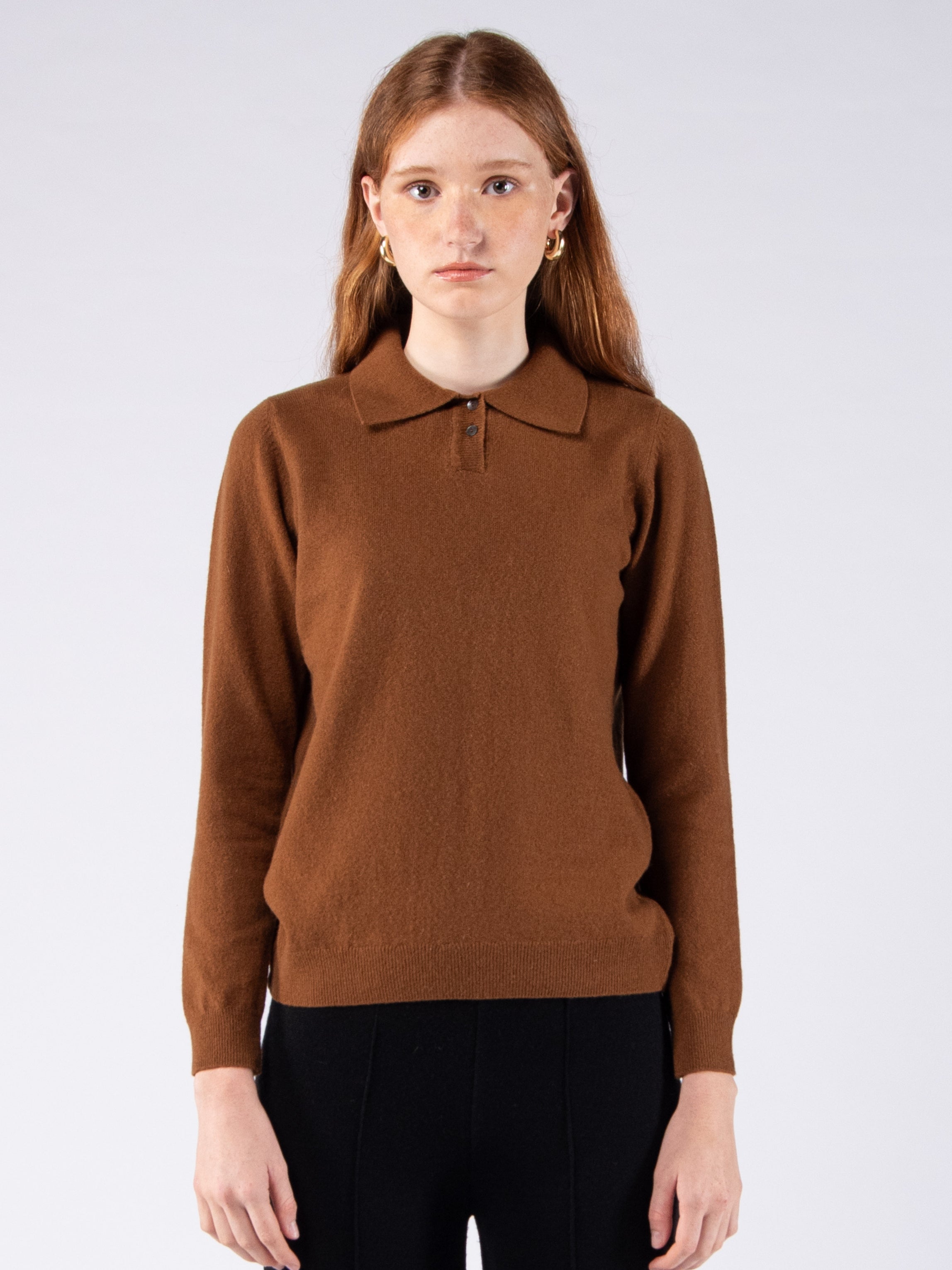 Polo de 2 Botões em Lambswool - Charuto