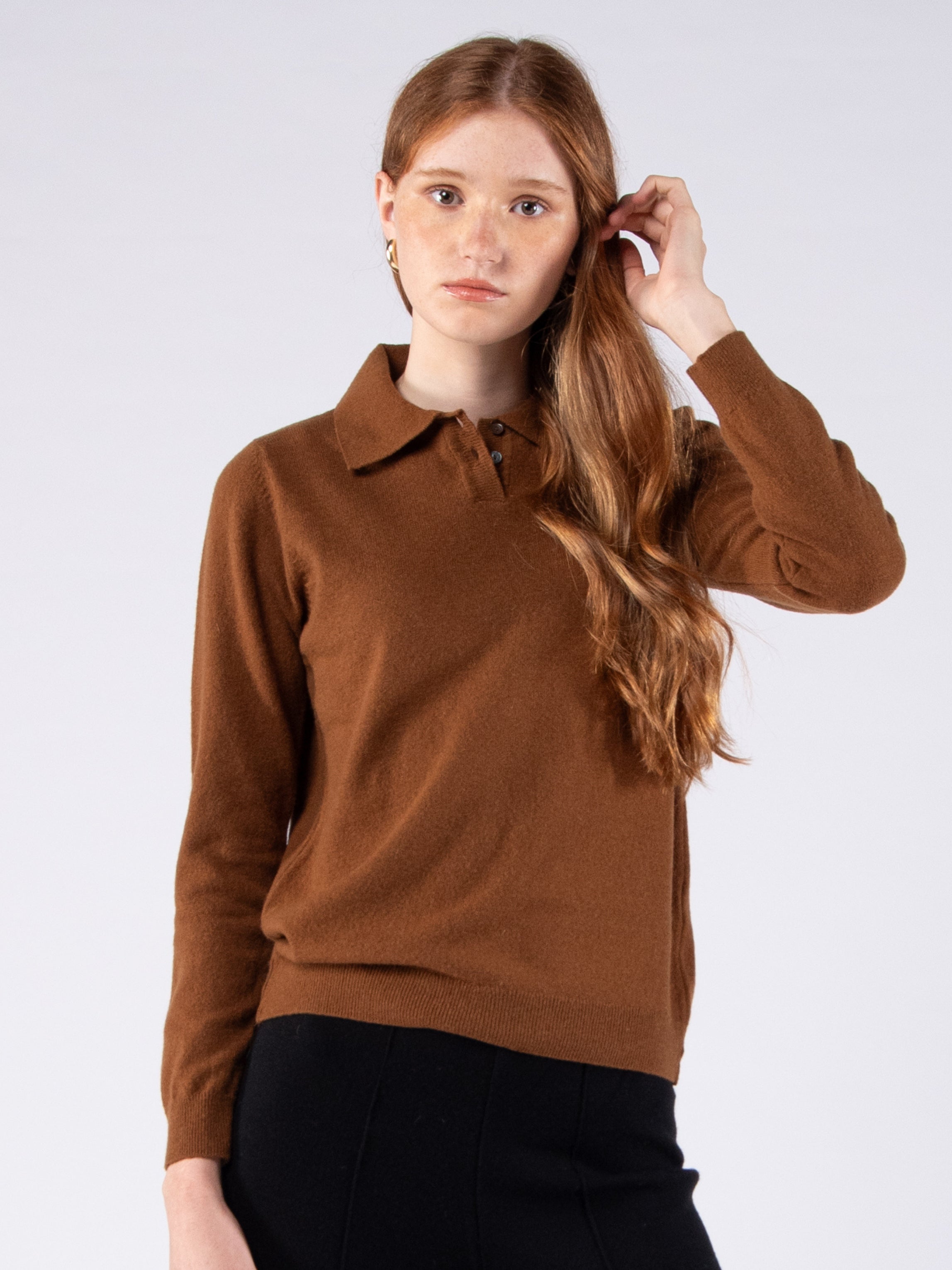 Polo de 2 Botões em Lambswool - Charuto