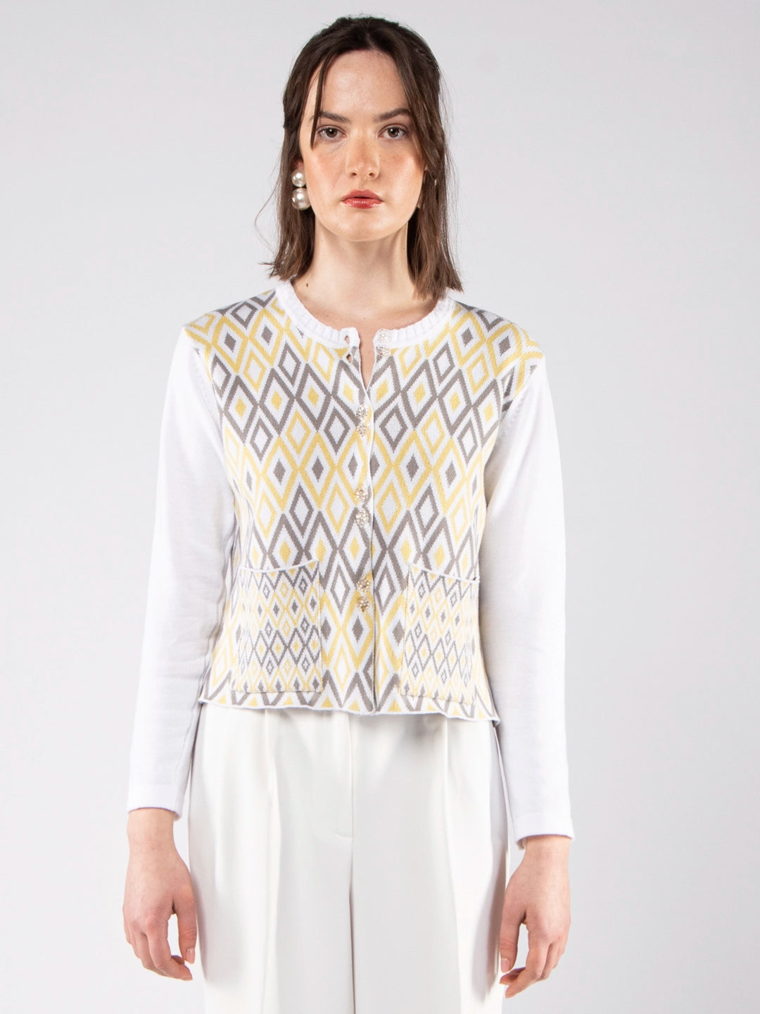 Achega Knit Jackets - Cardigan made of organic cotton with buttons and an argyle diamond jacquard pattern.