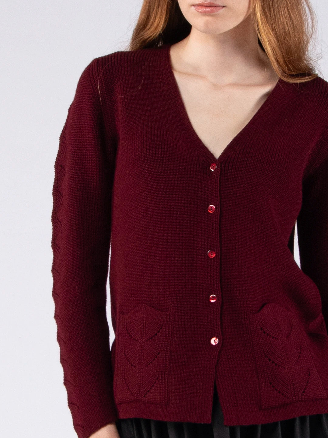 Chaqueta de lana merino con cuello de pico y bolsillos - Burdeos
