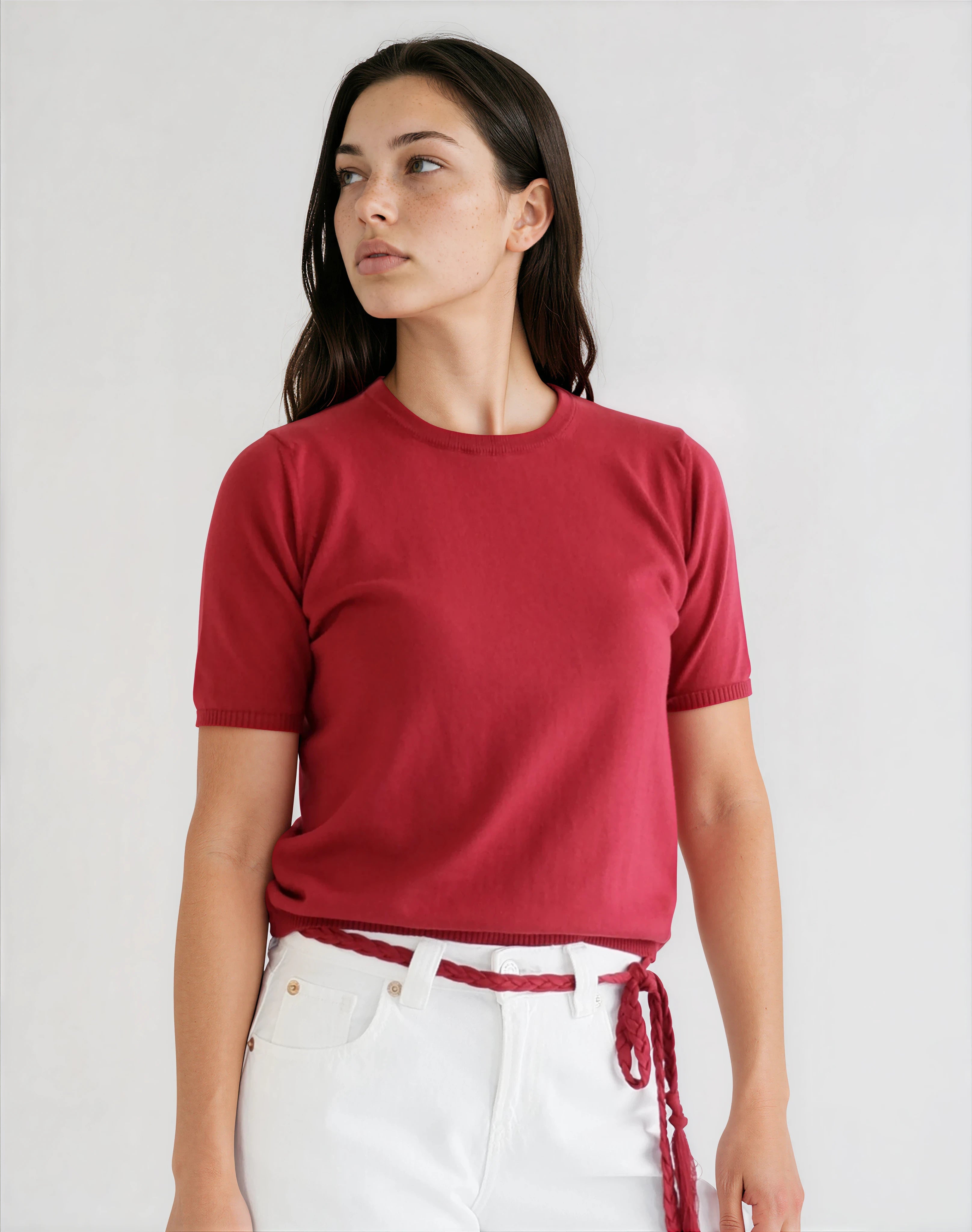 Ultra-Lightweight Cherry-Colored Sweatshirt Made from GOTS-Certified Organic Cotton Yarn