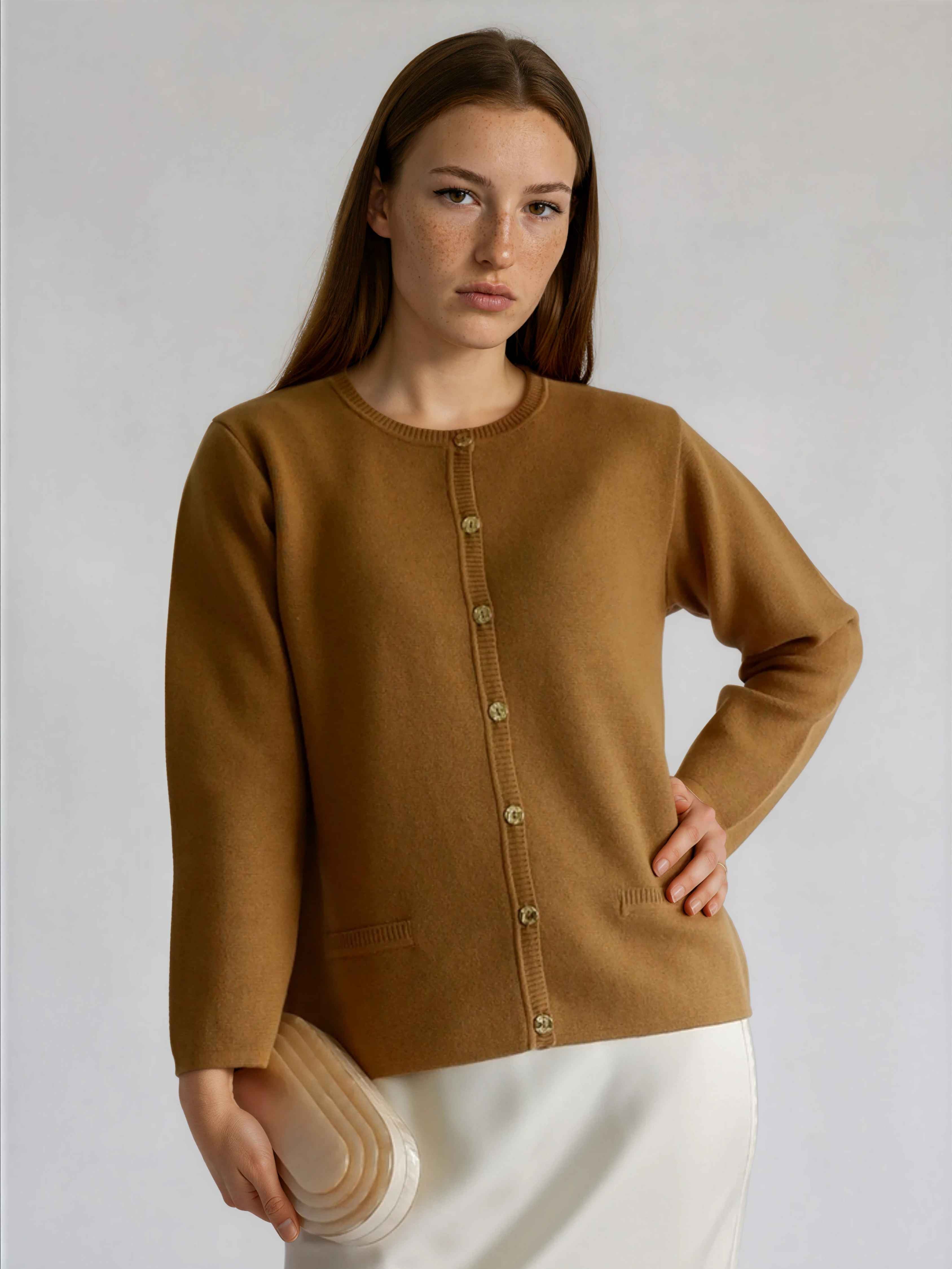 Casaco de Malha Roma em Lã Merino e Algodão Orgânico - Camel Mel