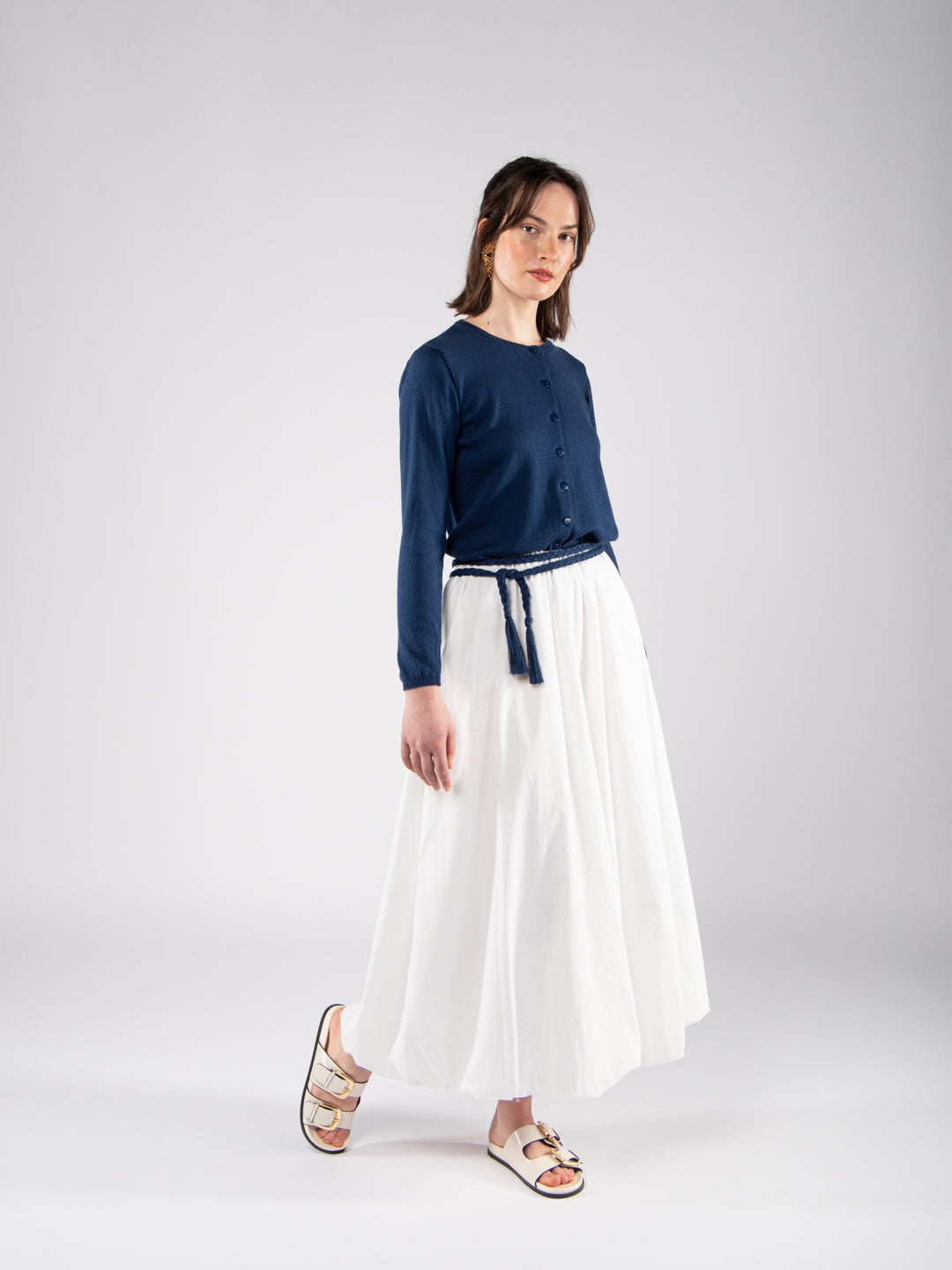 Casacos de Malha Achega - Casaco feminino azul marinho em algodão orgânico com decote redondo e botões