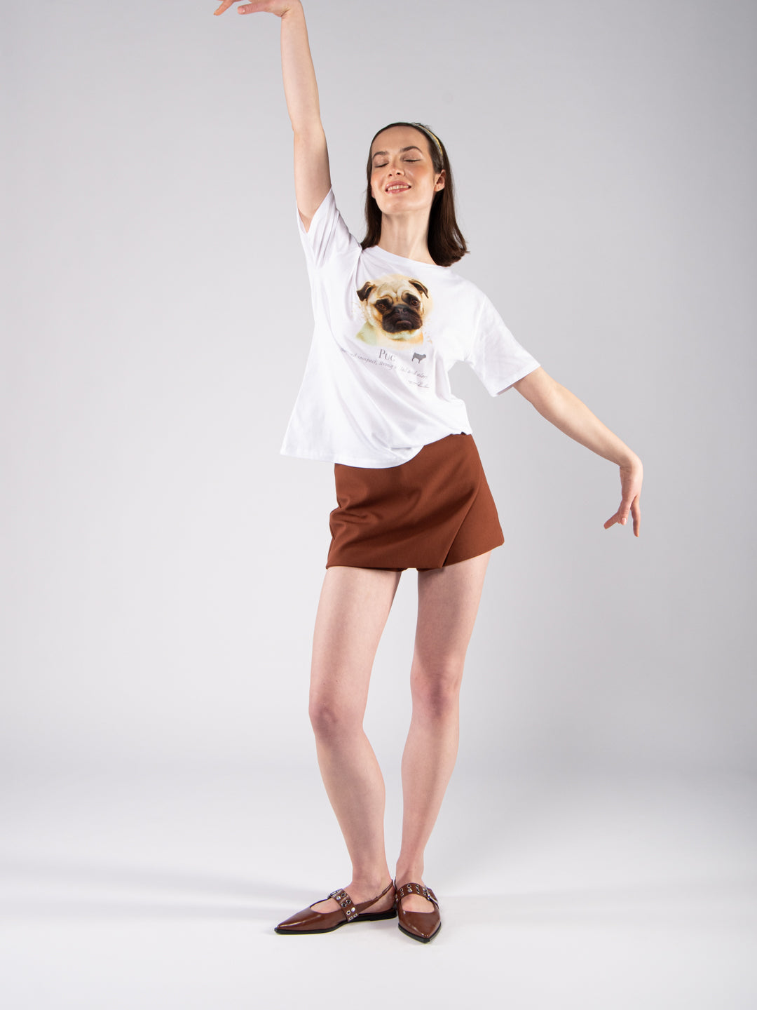 Camisetas Achega - Camiseta femenina 100 % algodón con un perro de raza pug.