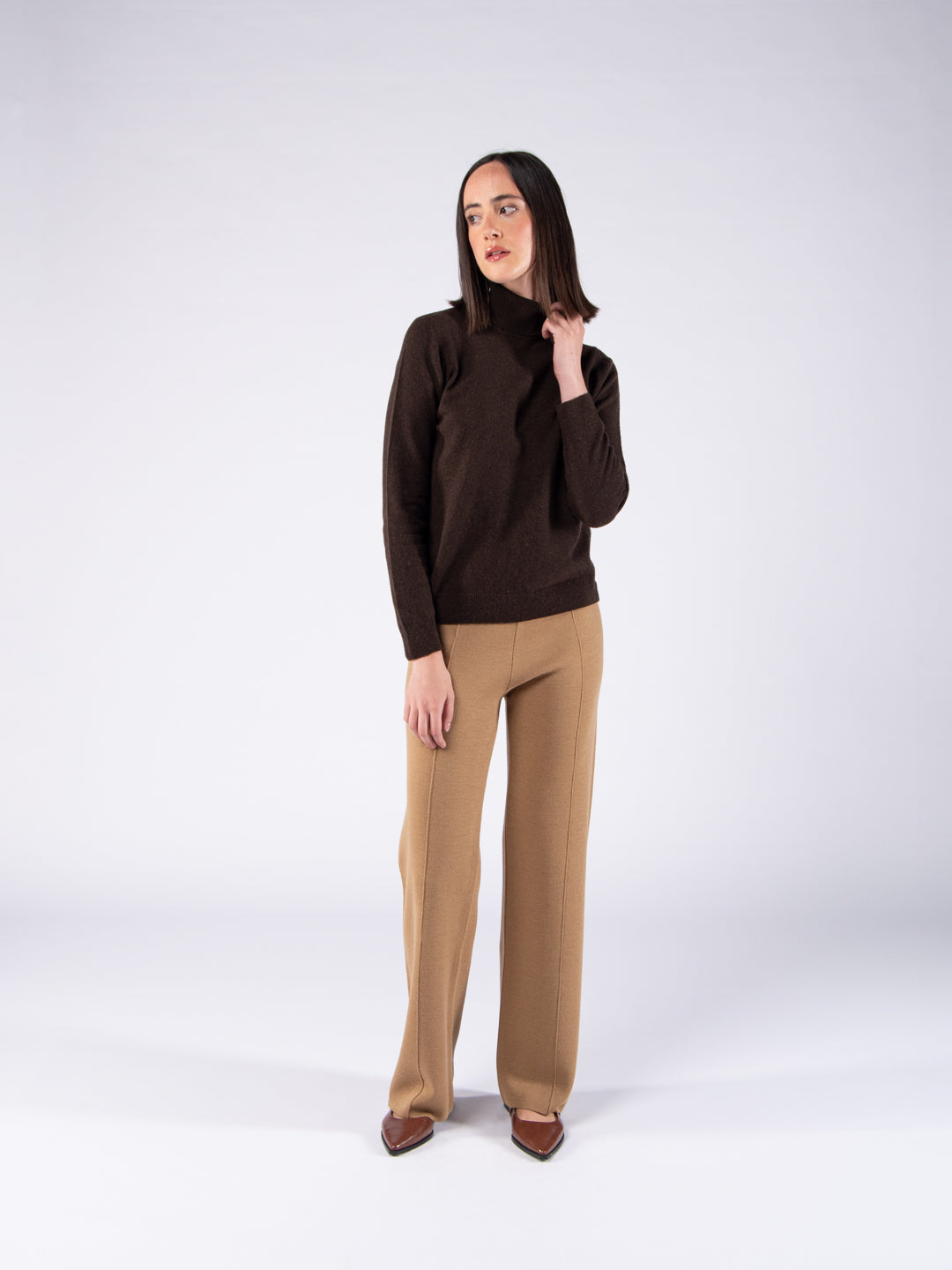 Blusa de Gola Alta em Lambswool - Castanho