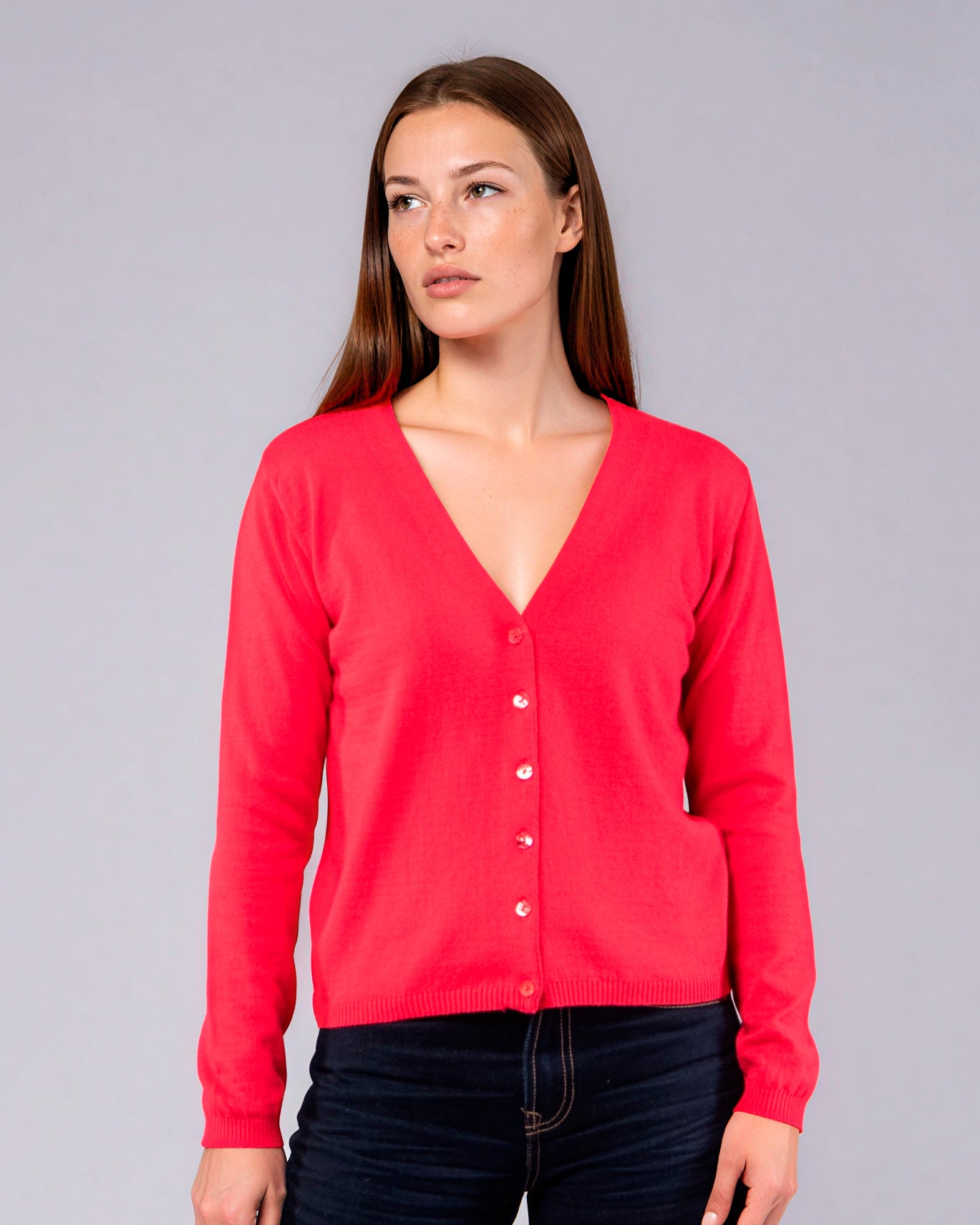Chaqueta con cuello de pico de lana merina y algodón orgánico