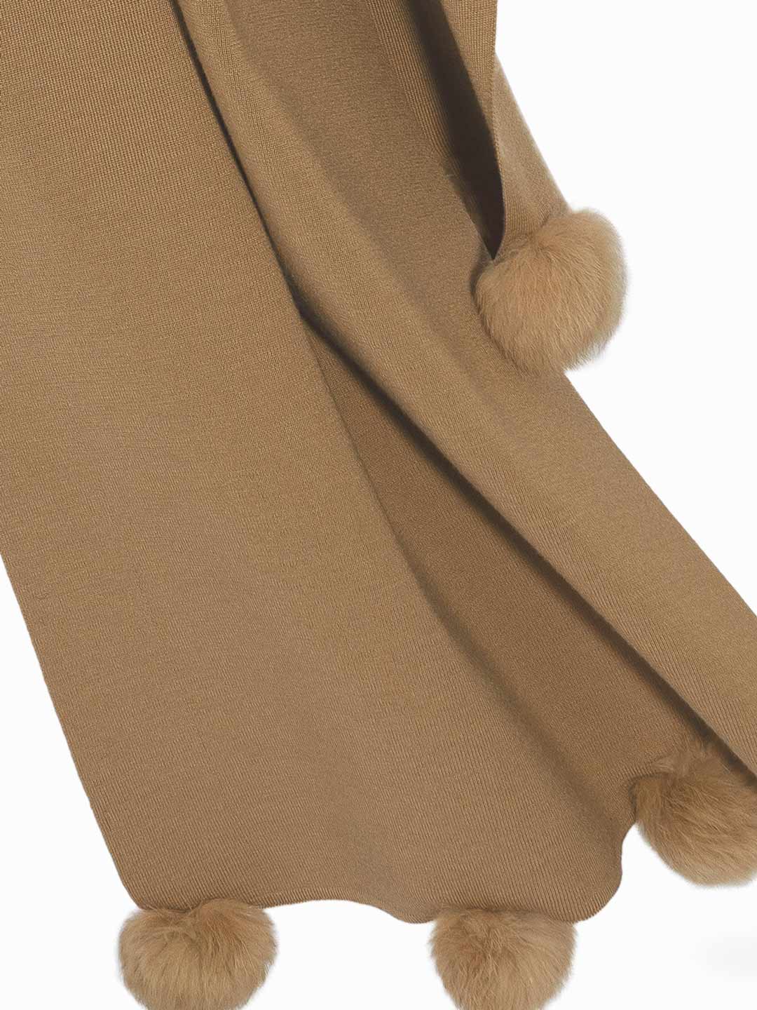 Merino wool pompom scarf