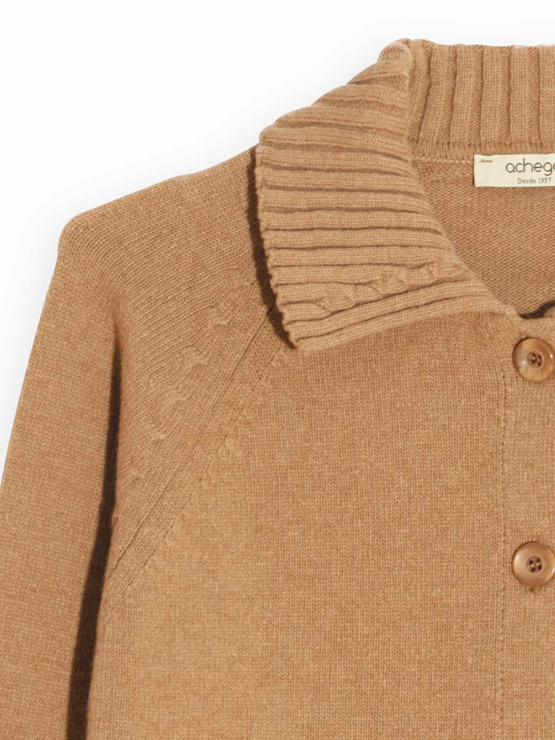 Jacket with Shirt Collar and Buttons in Lambswool