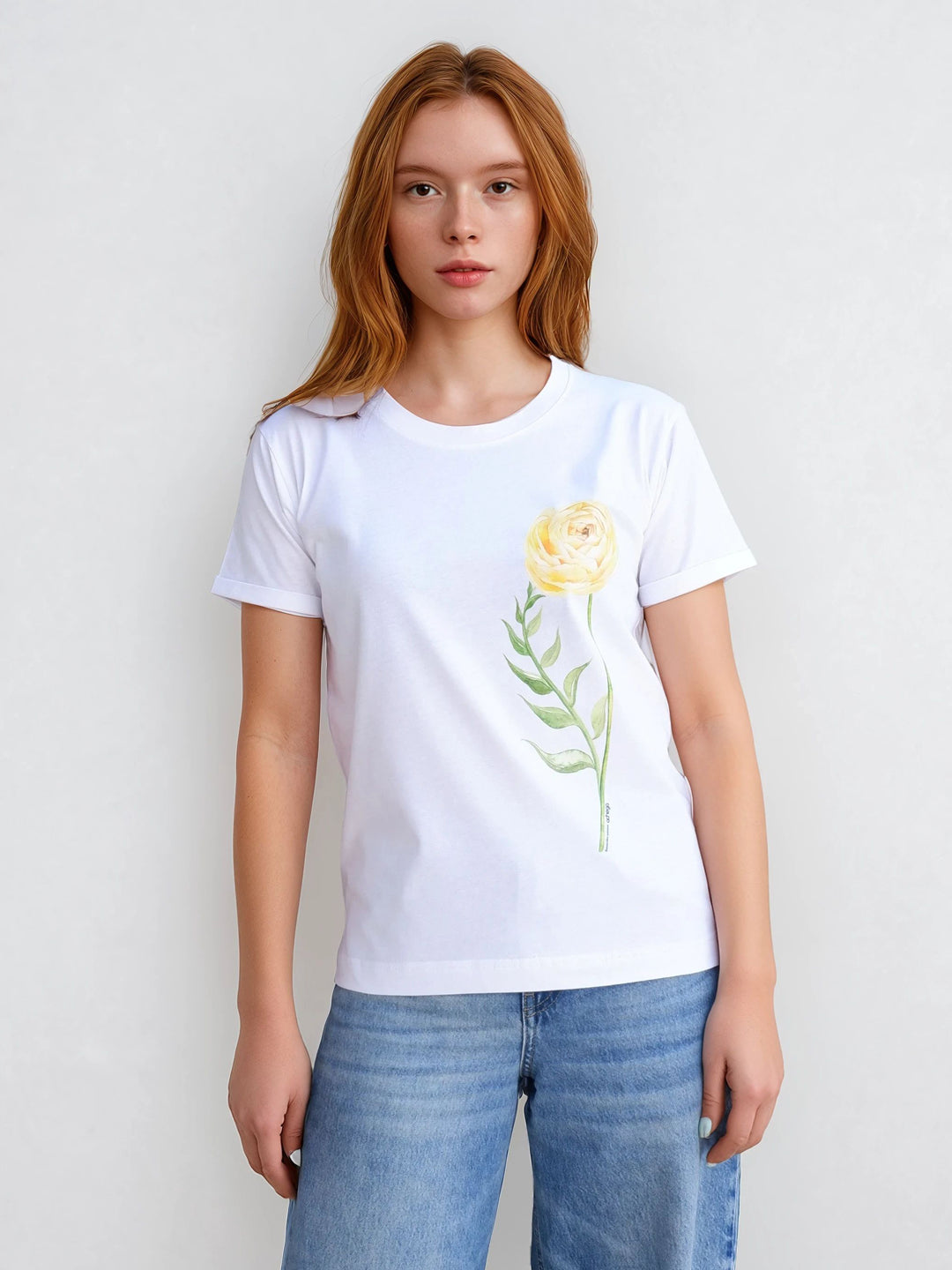 Plain T-shirt with Buttercup in 100% Cotton with Side Splits